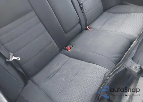 2015 Toyota Camry Hybrid Le z USA, uszkodzony, nr VIN 4T1BD1FK6FU171490